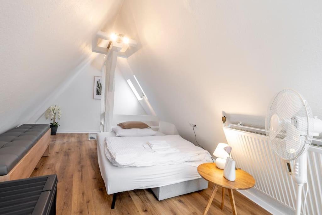 Himmlische Altstadt-Maisonette Marburg Esterno foto